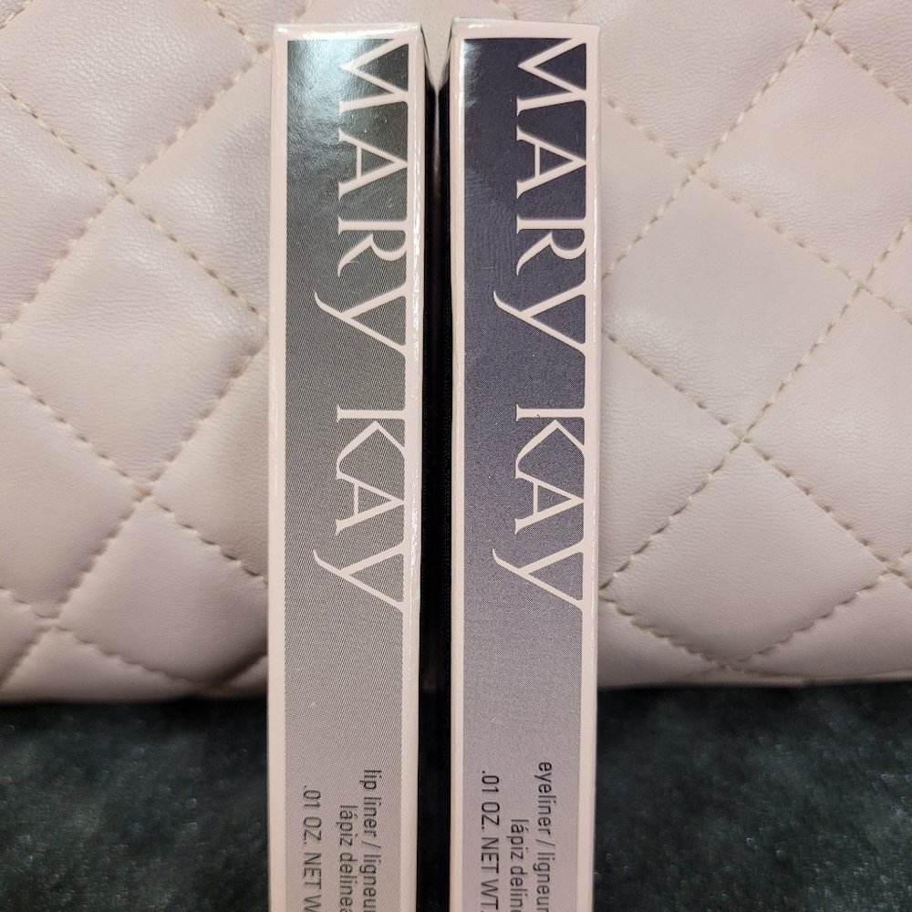 Set of Mary Kay Lip Liner/ Eyeliner